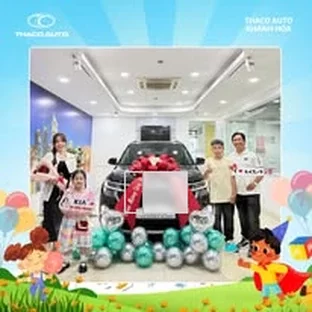 Kia Khánh Hòa - Hoạt động hỗ trợ khách chọn xe tại Diên Khánh.